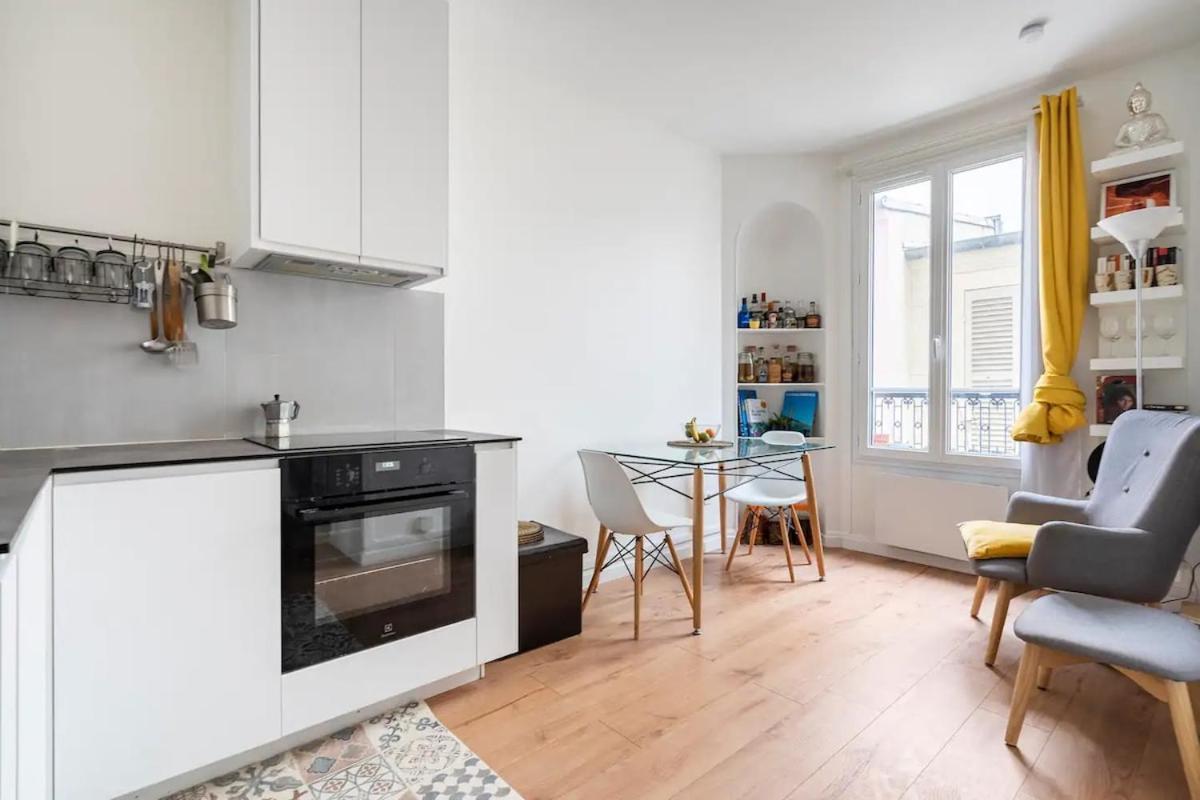 And Cozy Parisian Apartment Paris