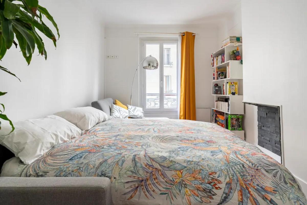 And Cozy Parisian *
