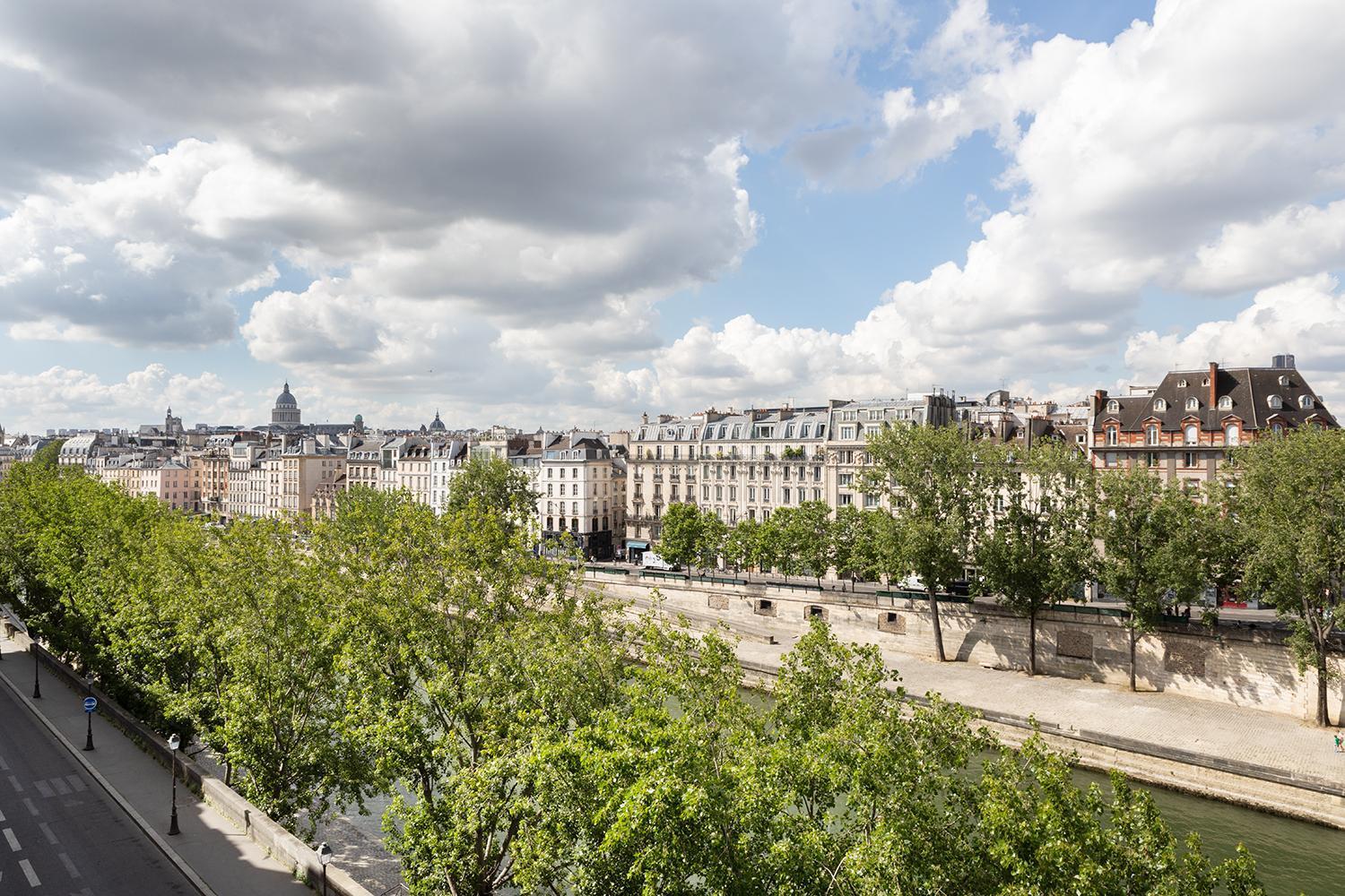Pick A Flat's In Saint Louis - Quai Des Orfevres *