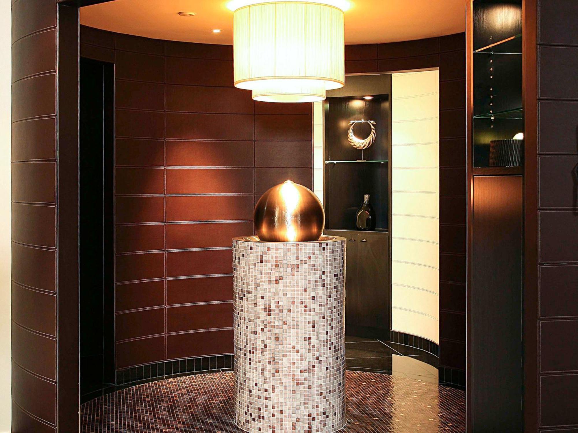 Sofitel Le Faubourg Hotel