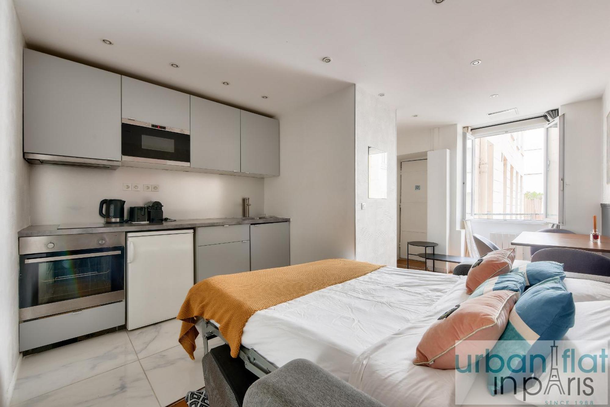 04 Best Flat Montorgeuil 3 Apartment *