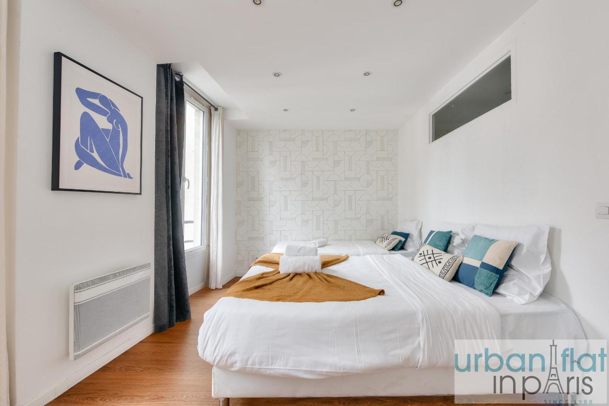 04 Best Flat Montorgeuil 3 Apartment Paris