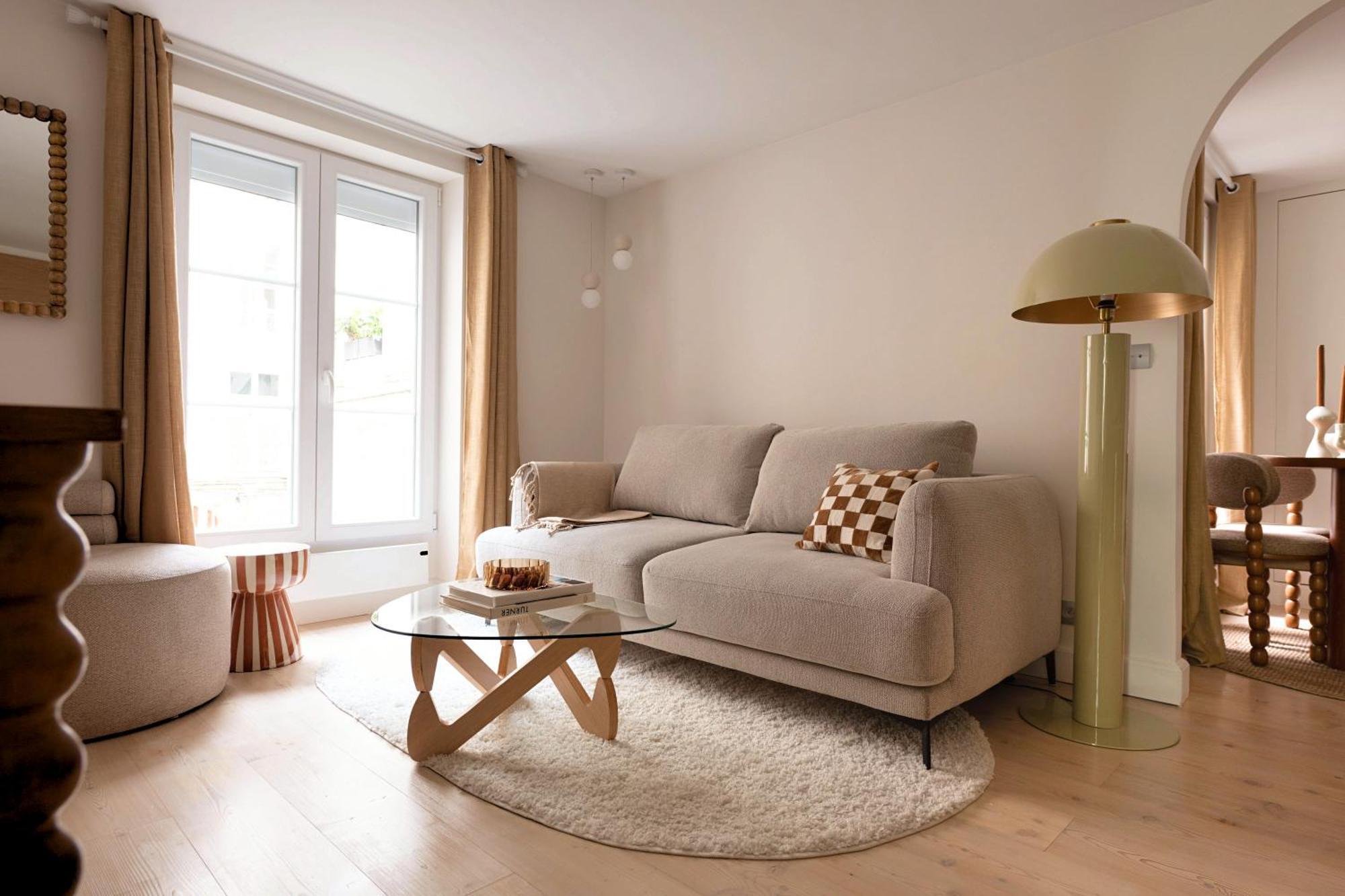 4p 1br - Fully Renovated - Step From Place Vendome Apartment *
