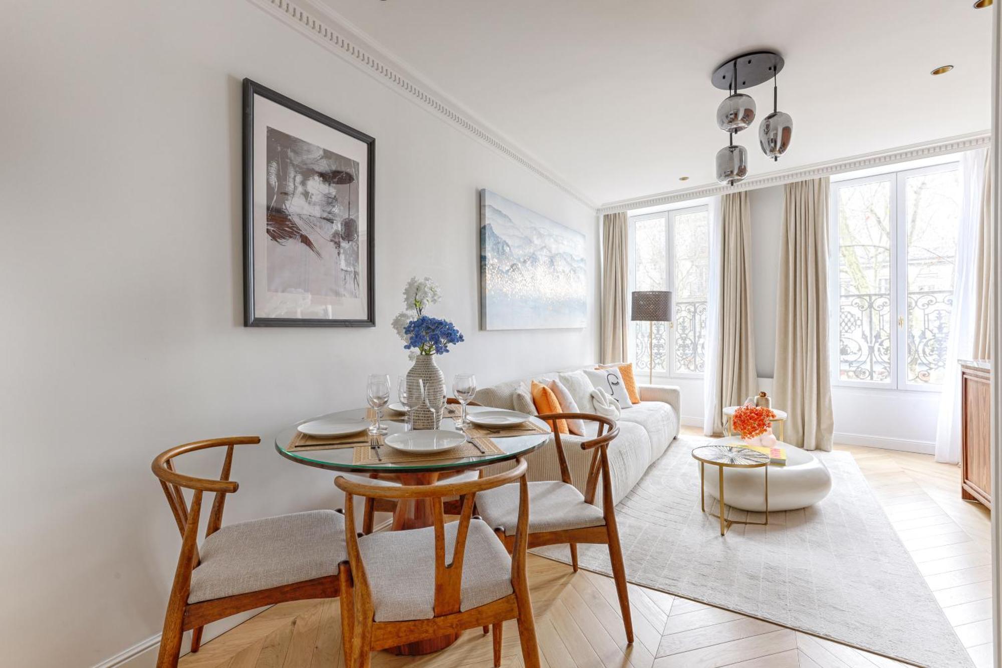 Stunning 1 Bedroom For 4 Near Montparnasse Paris