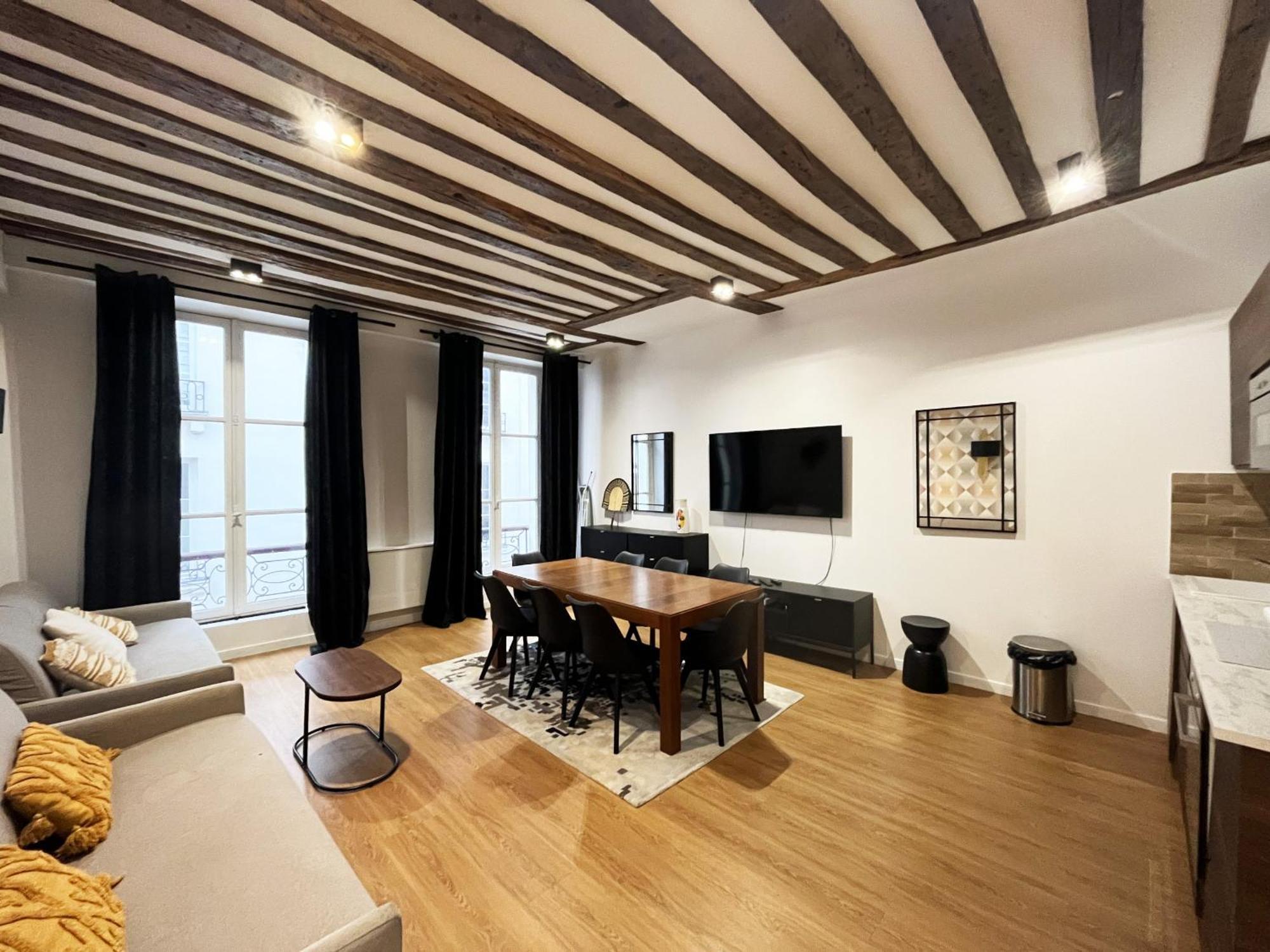 Urban Flat 108 - Stunning 4 Bdr Flat In * Paris