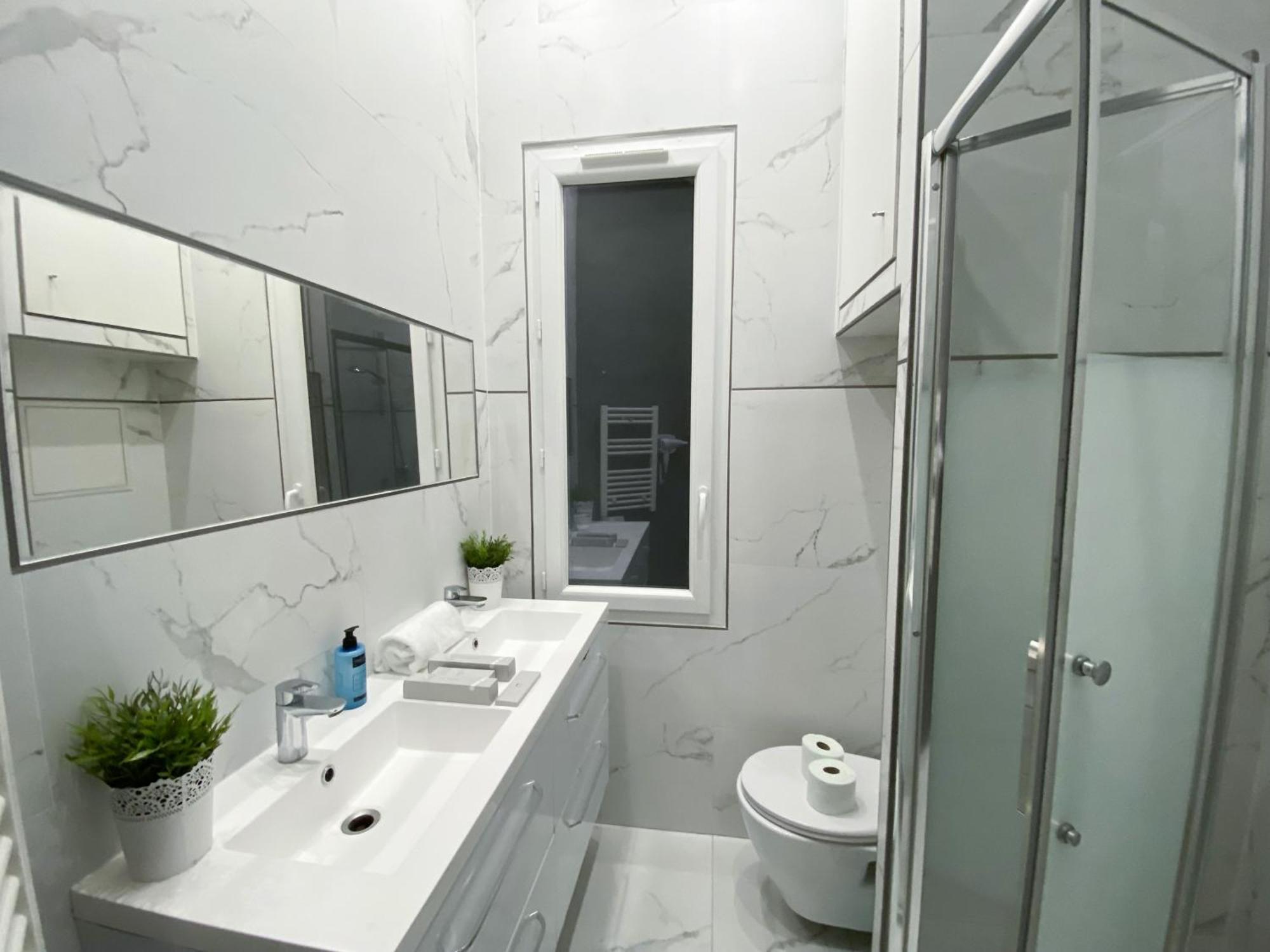 Urban Flat 72 - Pretty 3 Bedroom Flat - Triangle D Or Appartement Paris