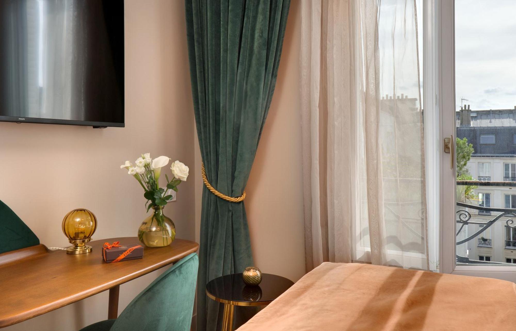 Artemisia Montmartre Hotel