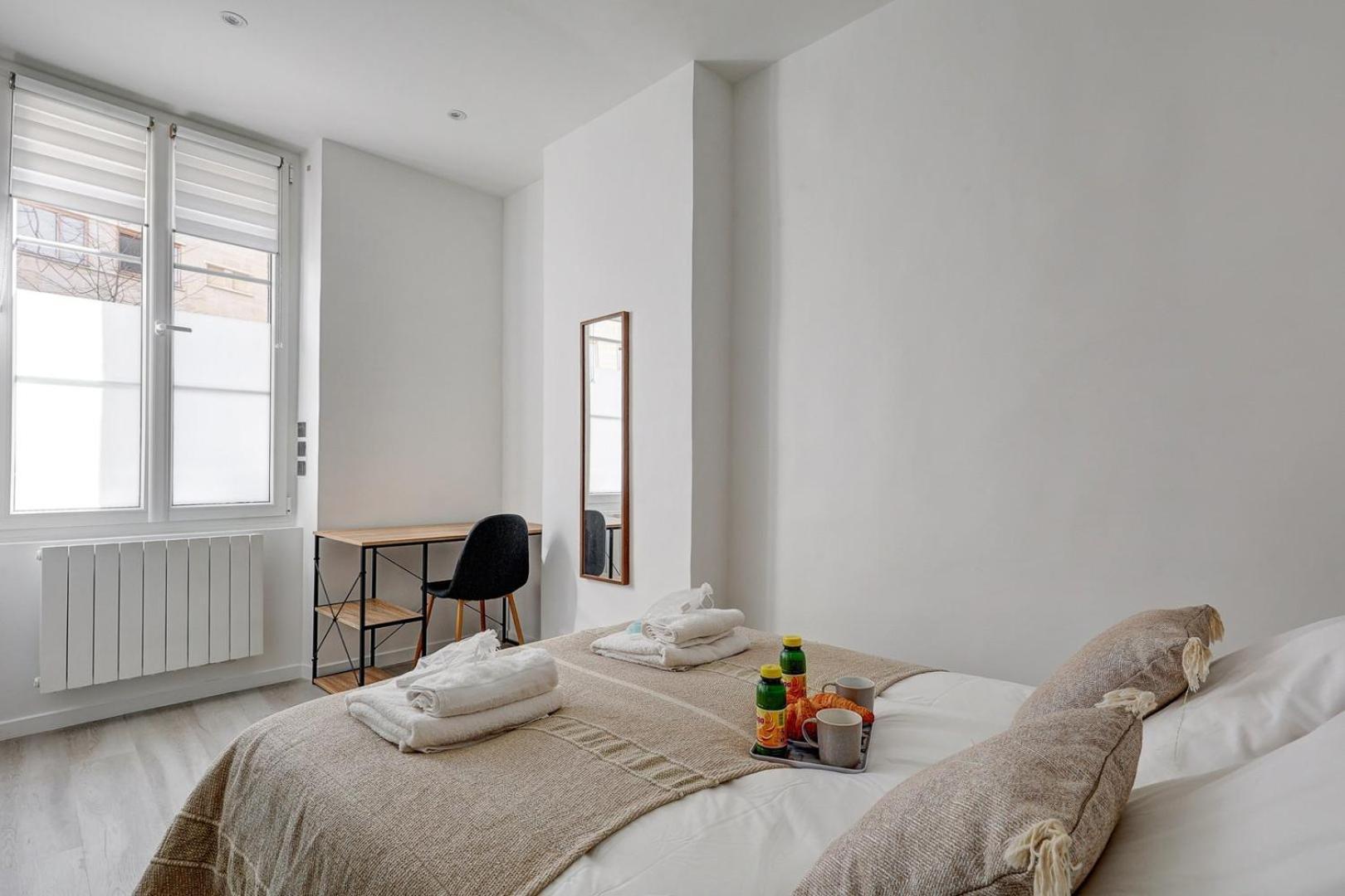 Apartment 588 Emmeline - Superb In Paris