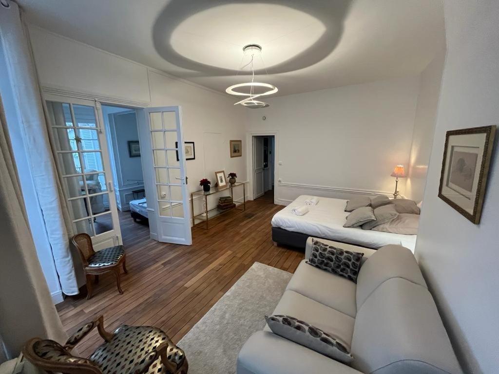 Apartment Aux Terrasses De La Lune Paris