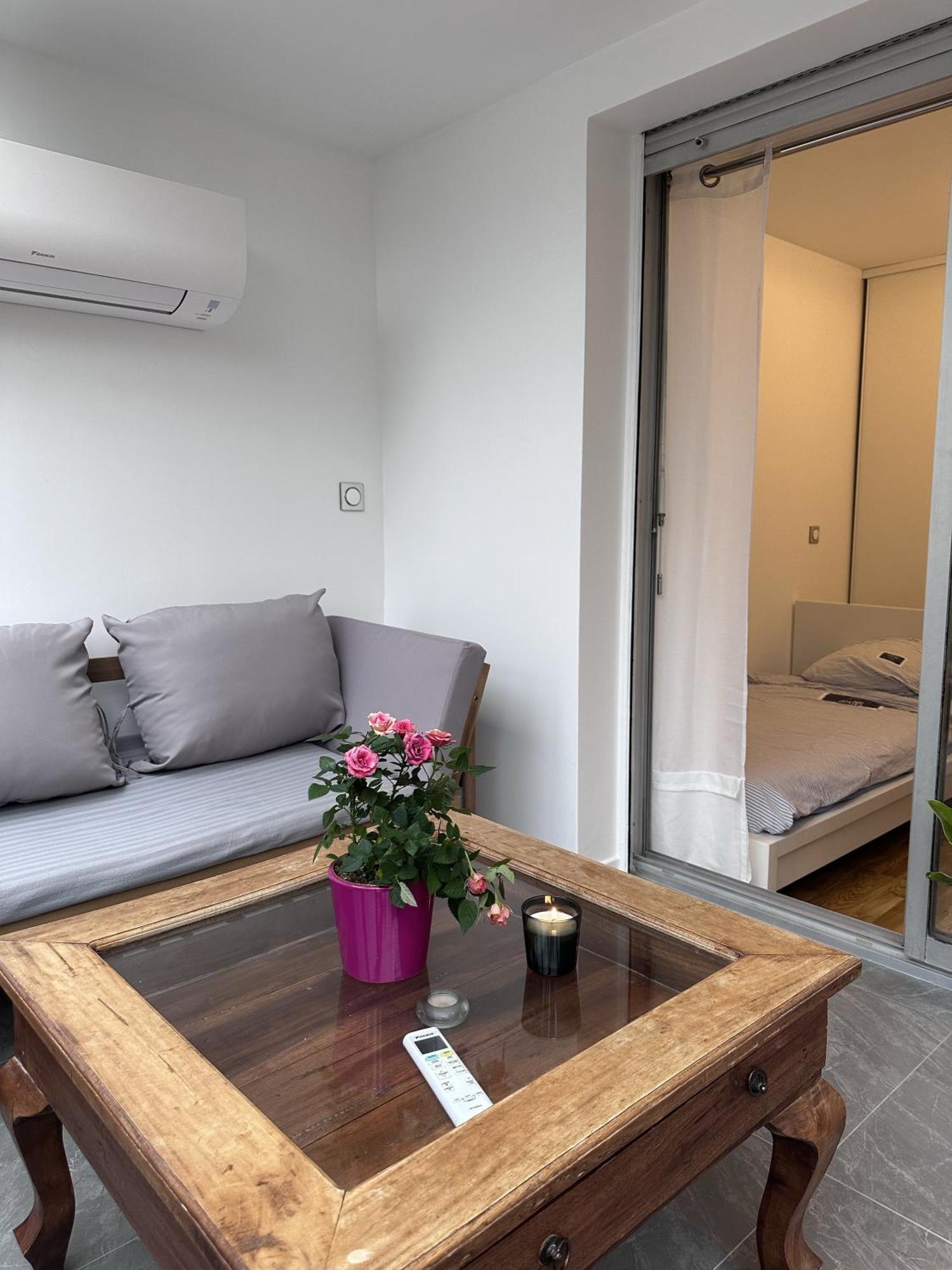 Expo Cosy Appt T5 Avec Jardin Apartment *
