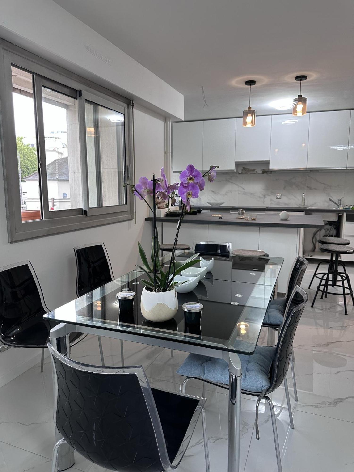 Apartment Expo Cosy Appt T5 Avec Jardin *