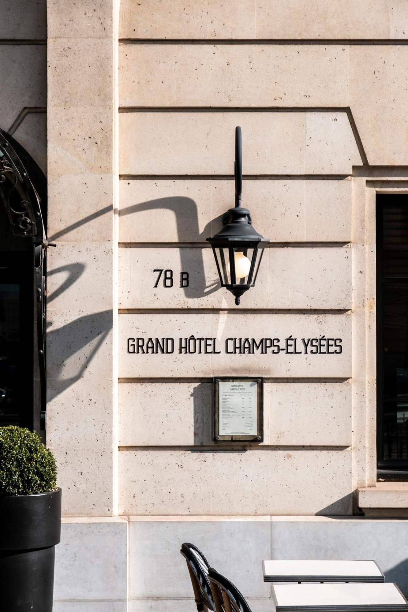 Radisson Blu Champs-elysées, 5*