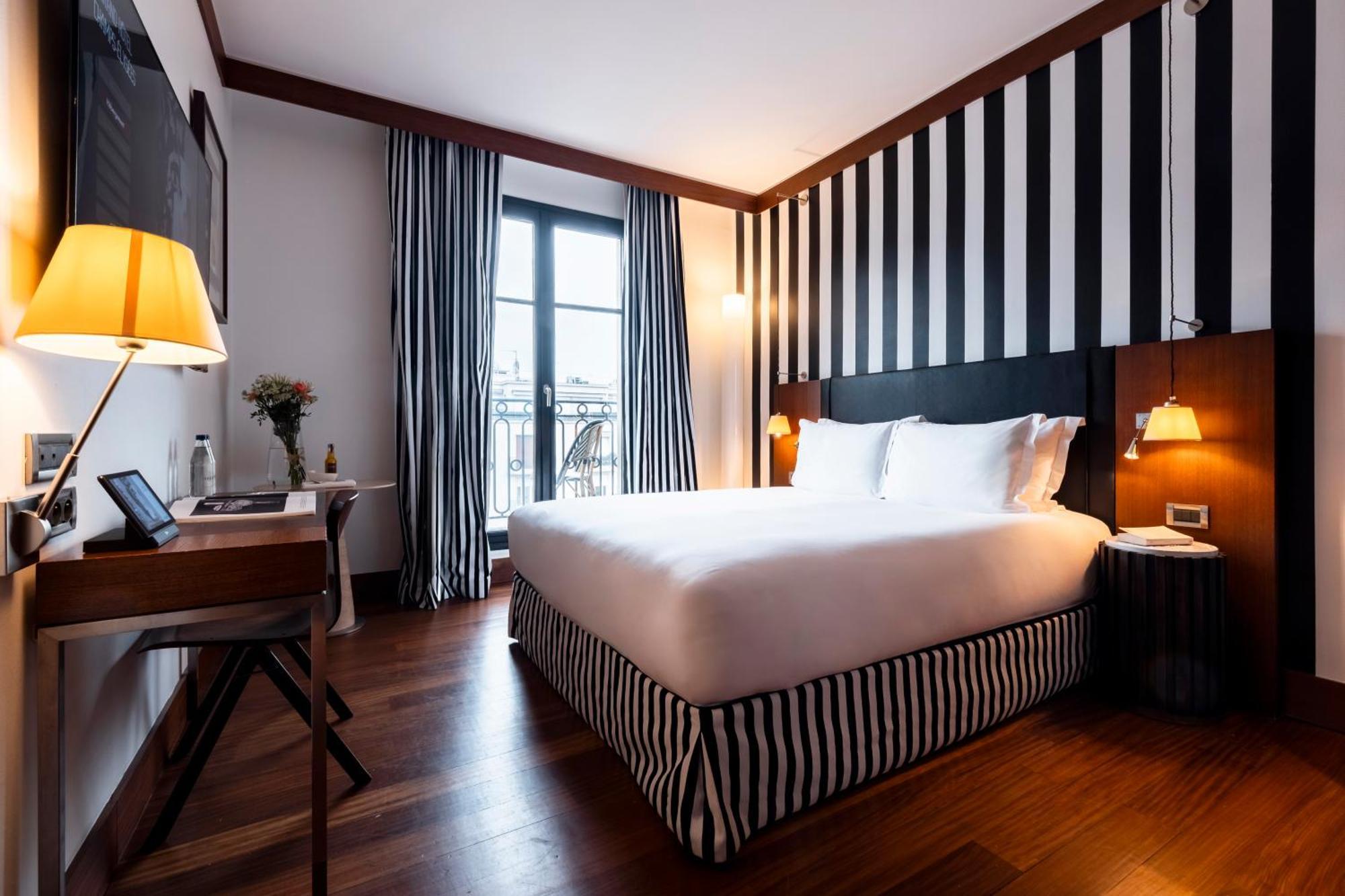Radisson Blu Champs-elysées, Hotel Paris