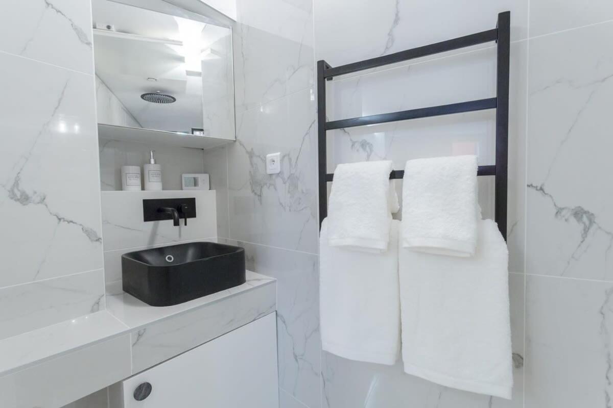 La Boutique Du Sentier Appartement *