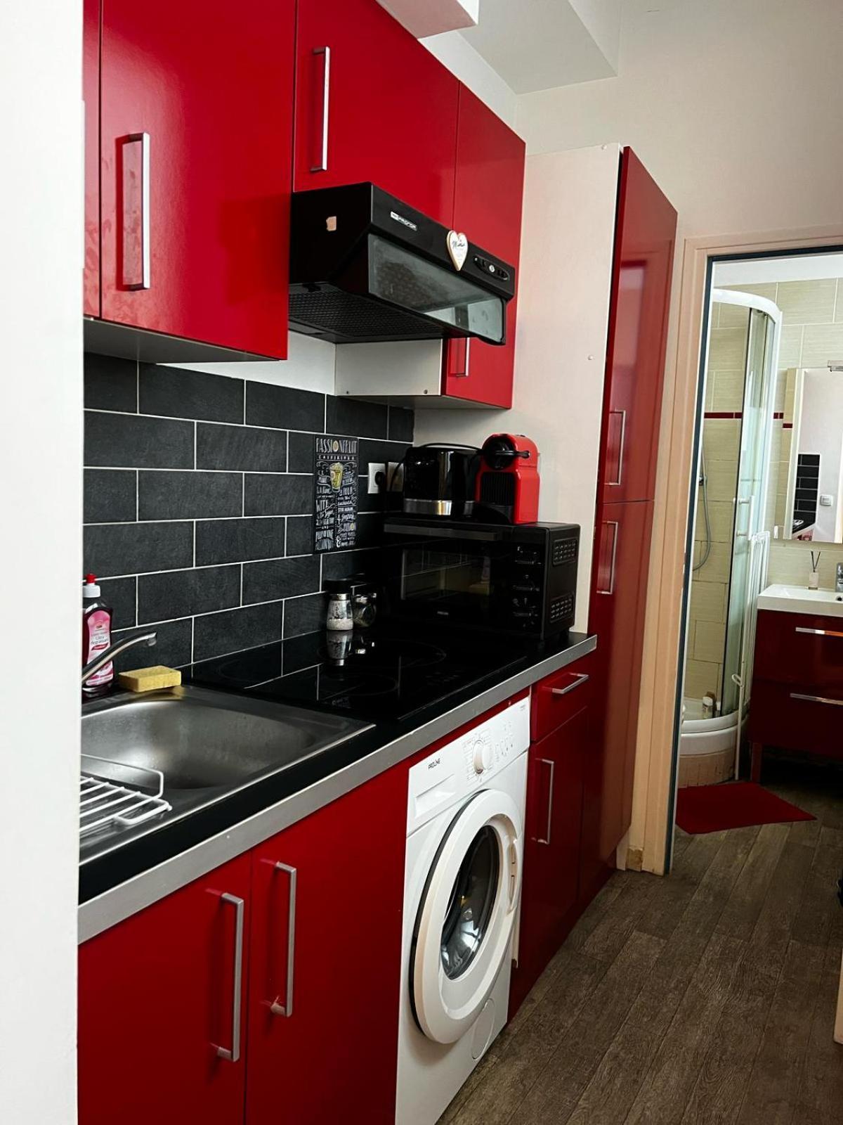Cosy Proche Pere-lachaise Apartment *