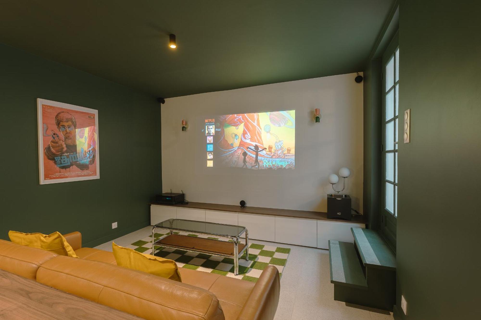 Mini Loft Buttes Chaumont * Paris