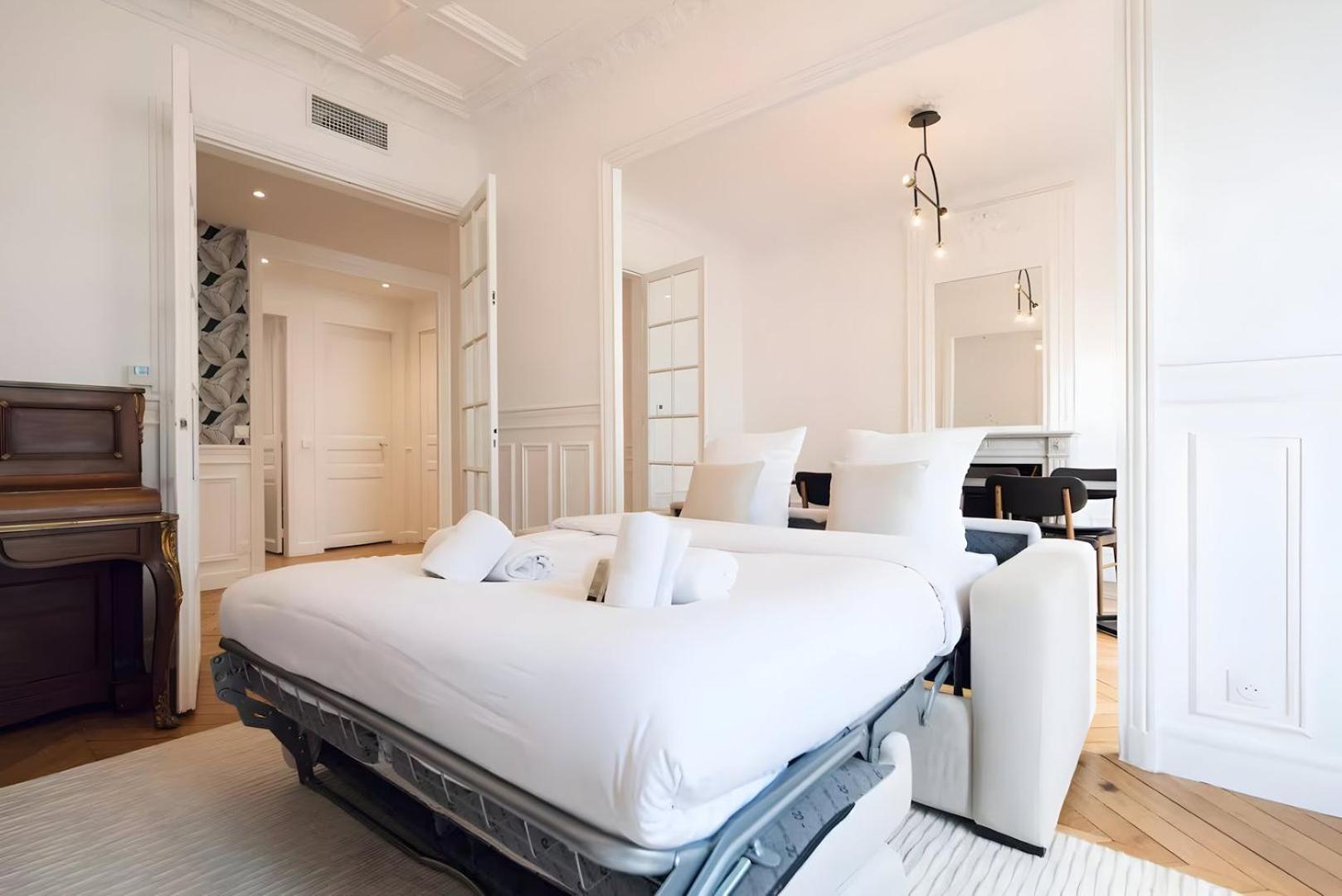 Tbs 320 - Superb Apartment With Eiffel Tower View Apartment
