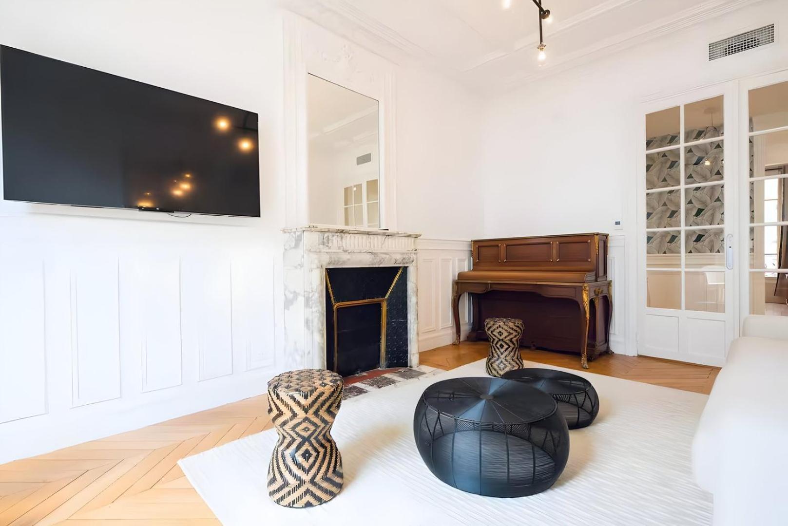 Apartment Tbs 320 - Superb Apartment With Eiffel Tower View Paris