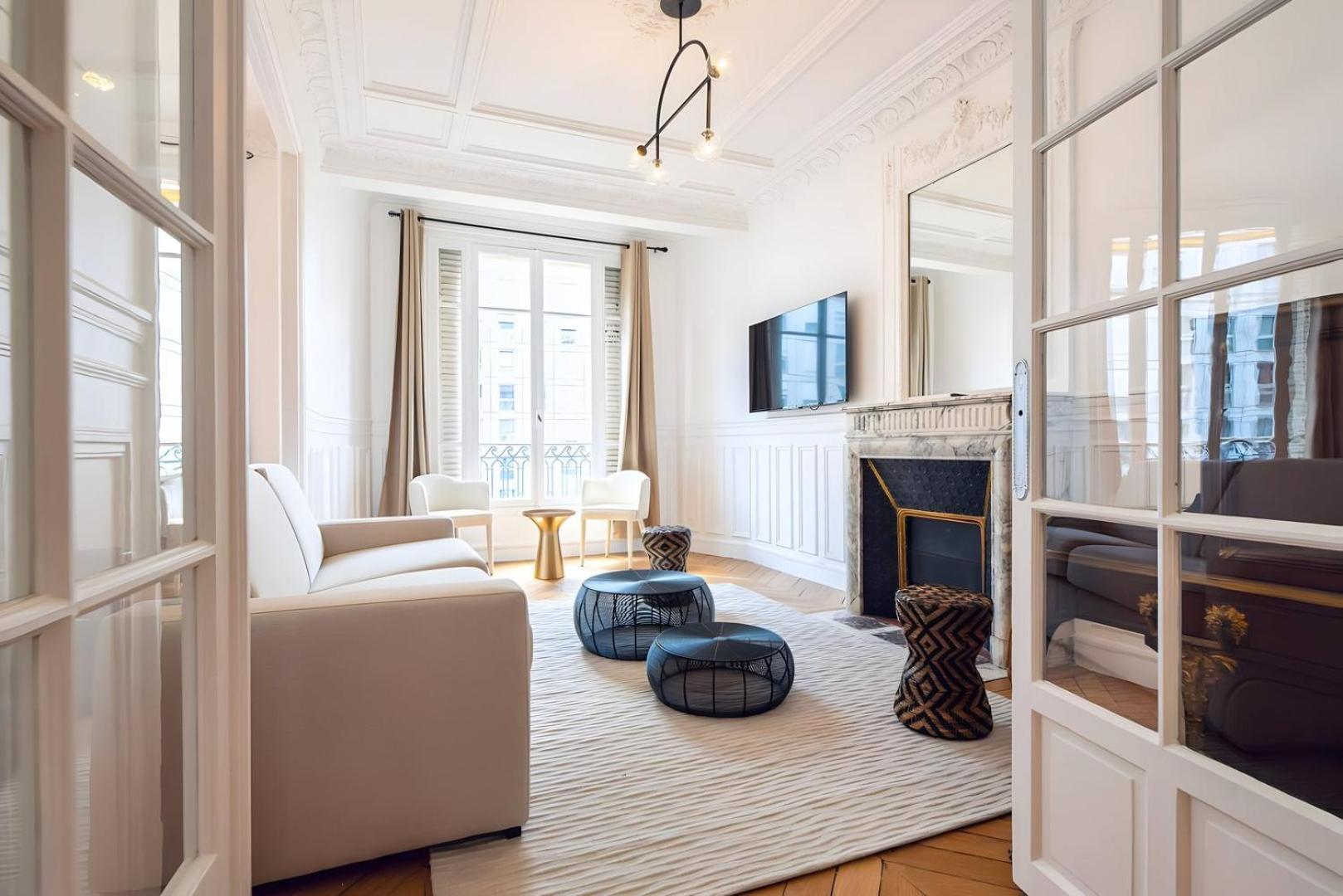 Tbs 320 - Superb Apartment With Eiffel Tower View *