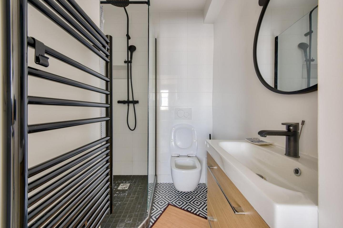 Apartment Splendide Proche De La Station Metro Lourmel Paris