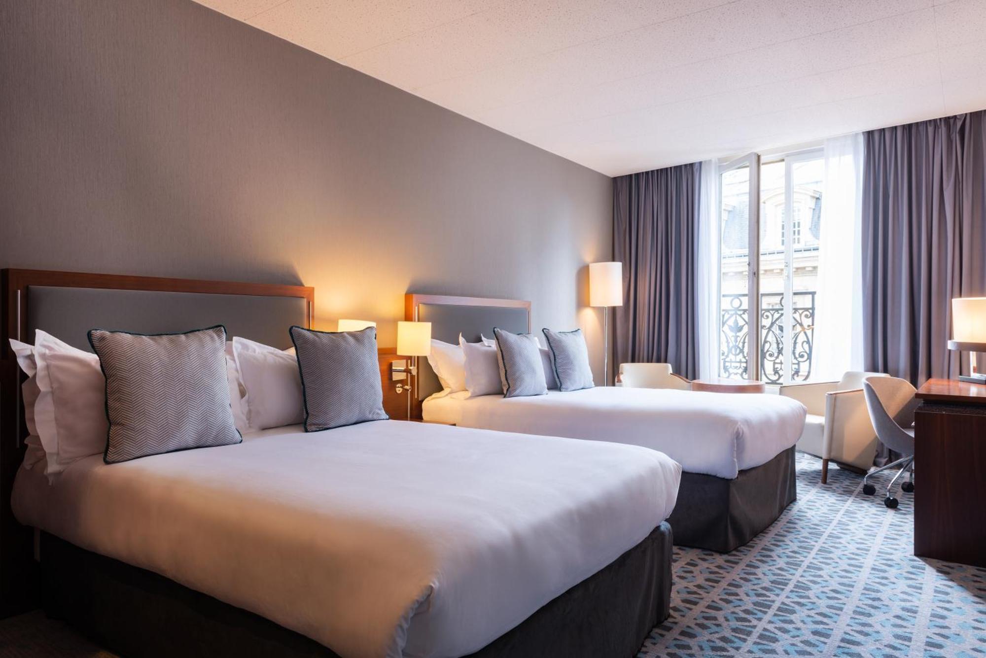 Crowne Plaza Republique By Ihg Hotel