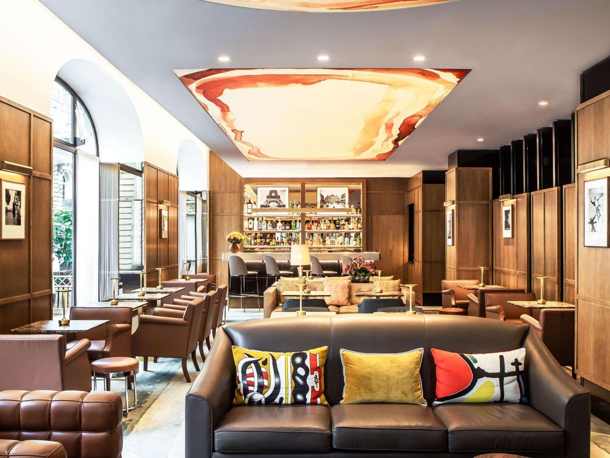 Sofitel Arc De Triomphe 5*