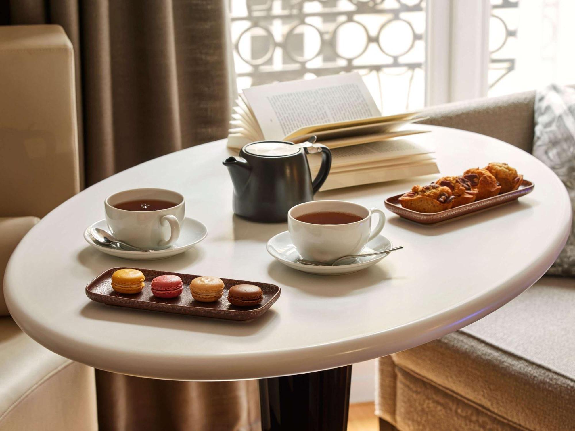 Hotel Sofitel Arc De Triomphe 5*