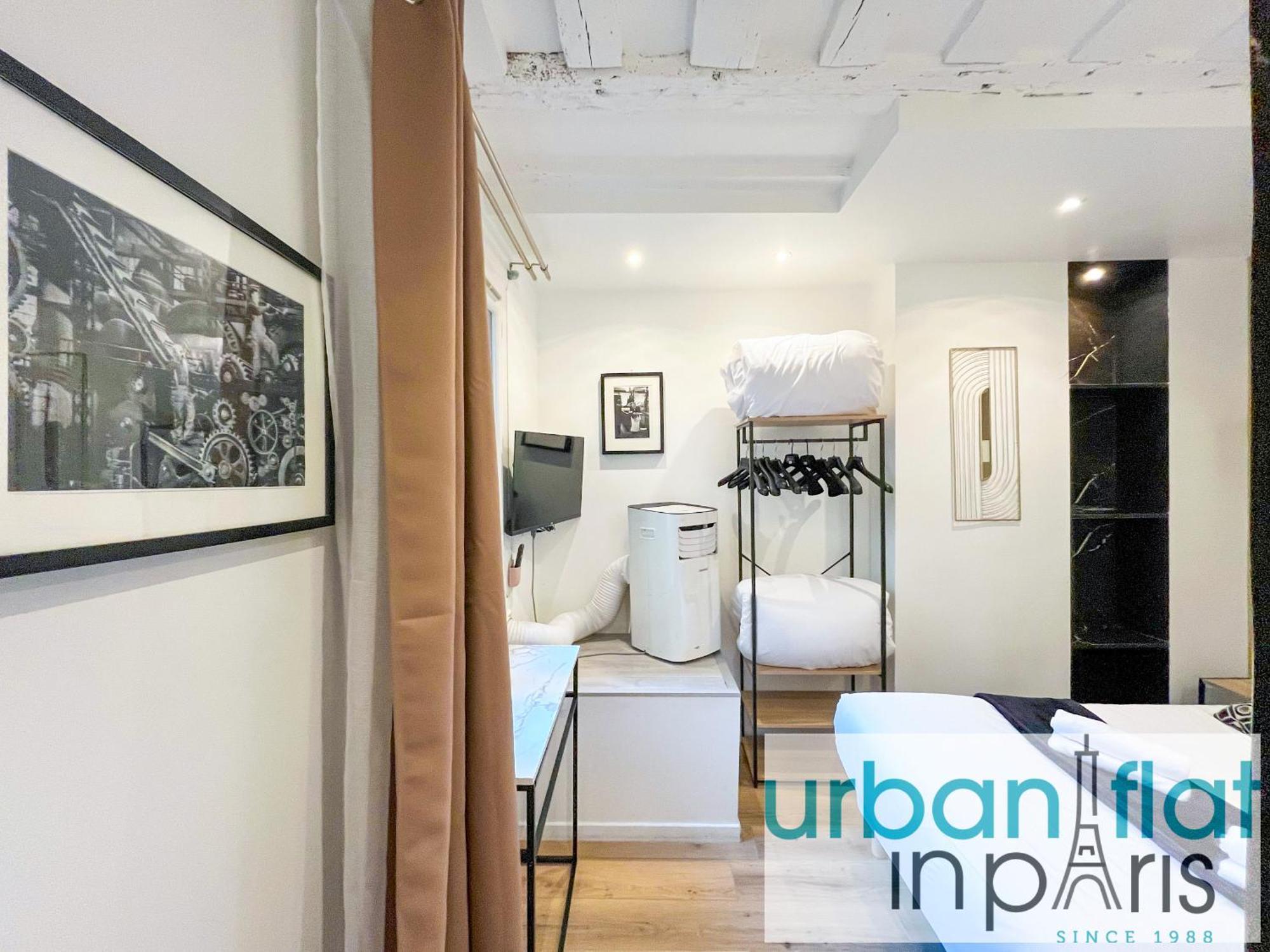 100 - Luxury 2 Bedroom - Beaubourg Marais Appartement Paris