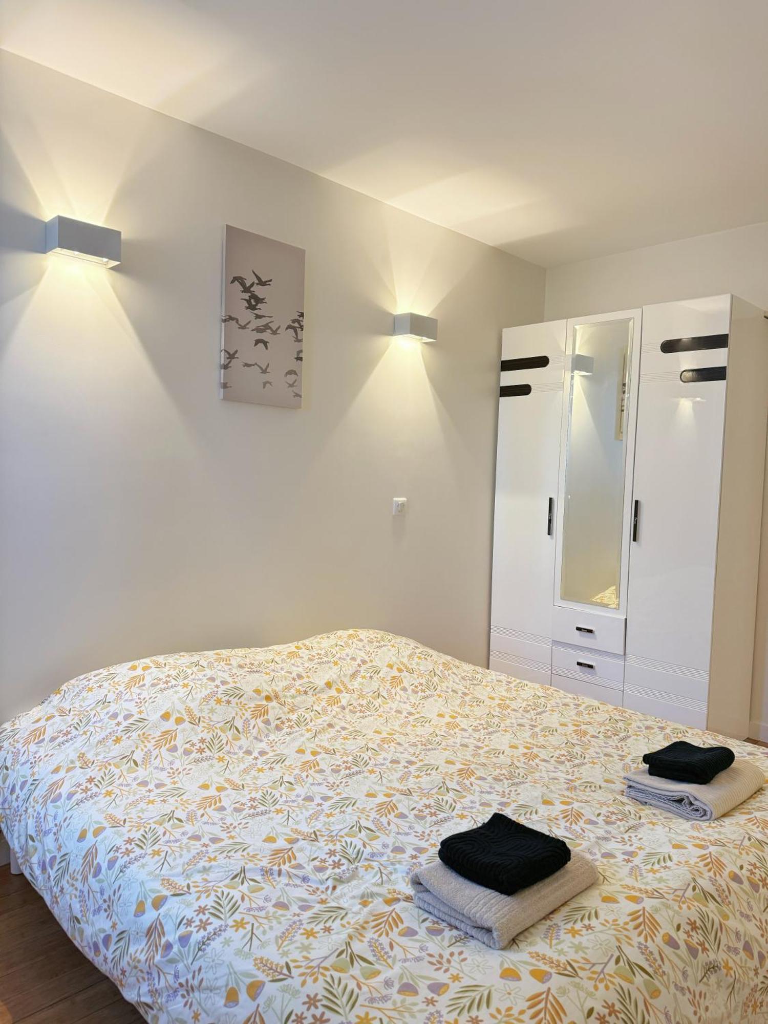 Apartment Superb Modern And Spacious Mathis