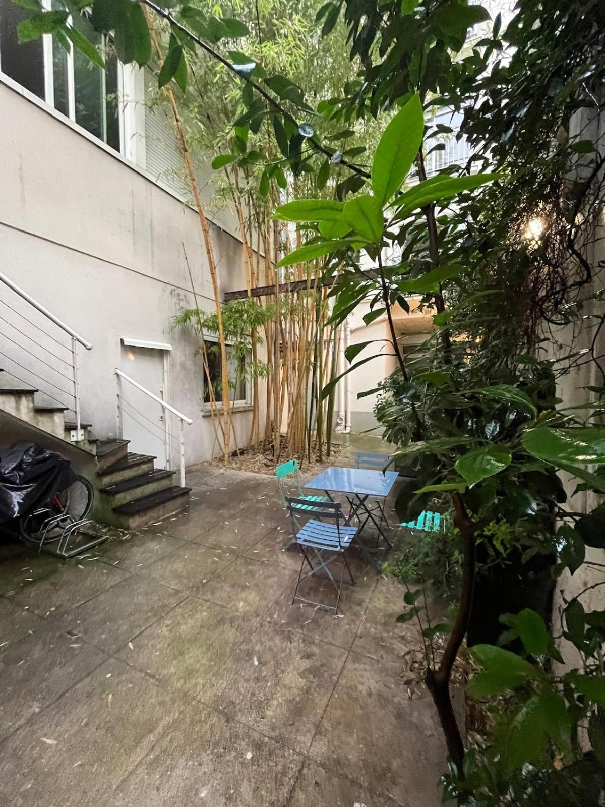 Apartment Berbere 13 People Place De La Nation Paris