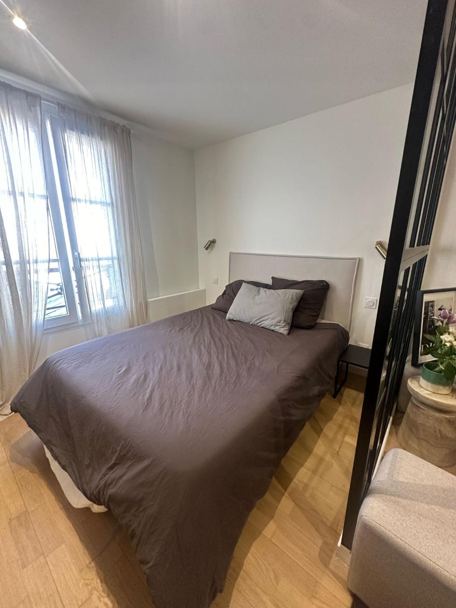 Apartment Champs Elysee *