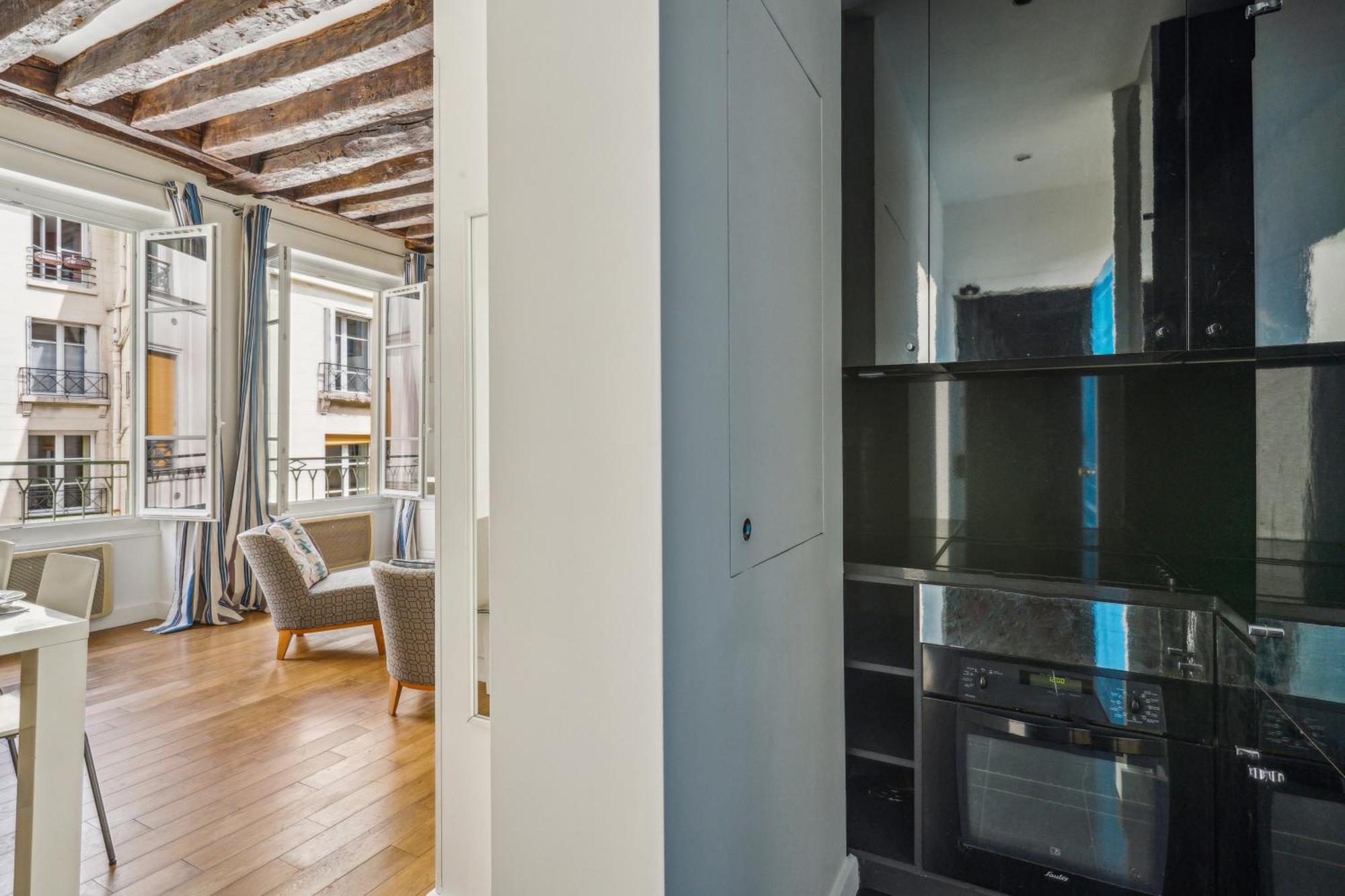 Superb 1br 2p - Coeur Du Marais Apartment