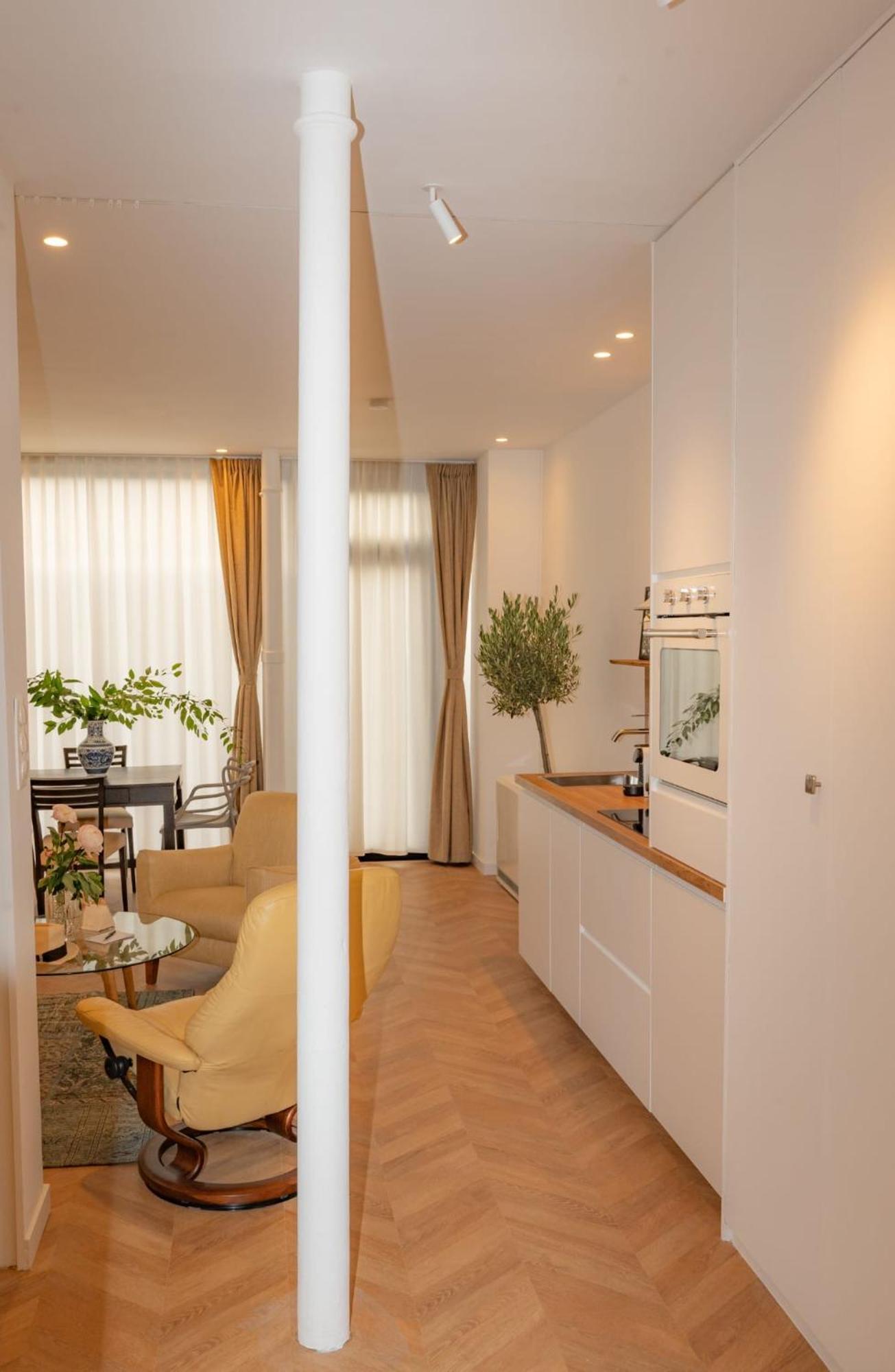 An Attractive Flat Near Jardin Du Luxembourg * Paris