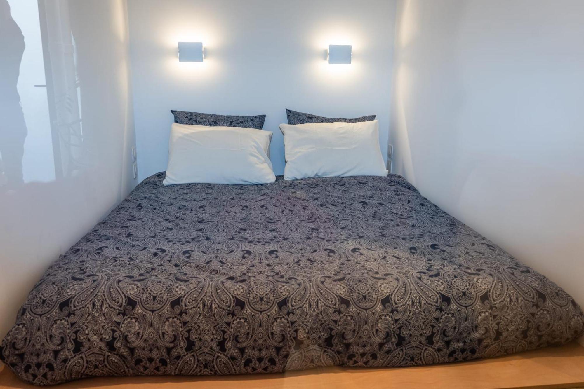 An Attractive Flat Near Jardin Du Luxembourg * Paris