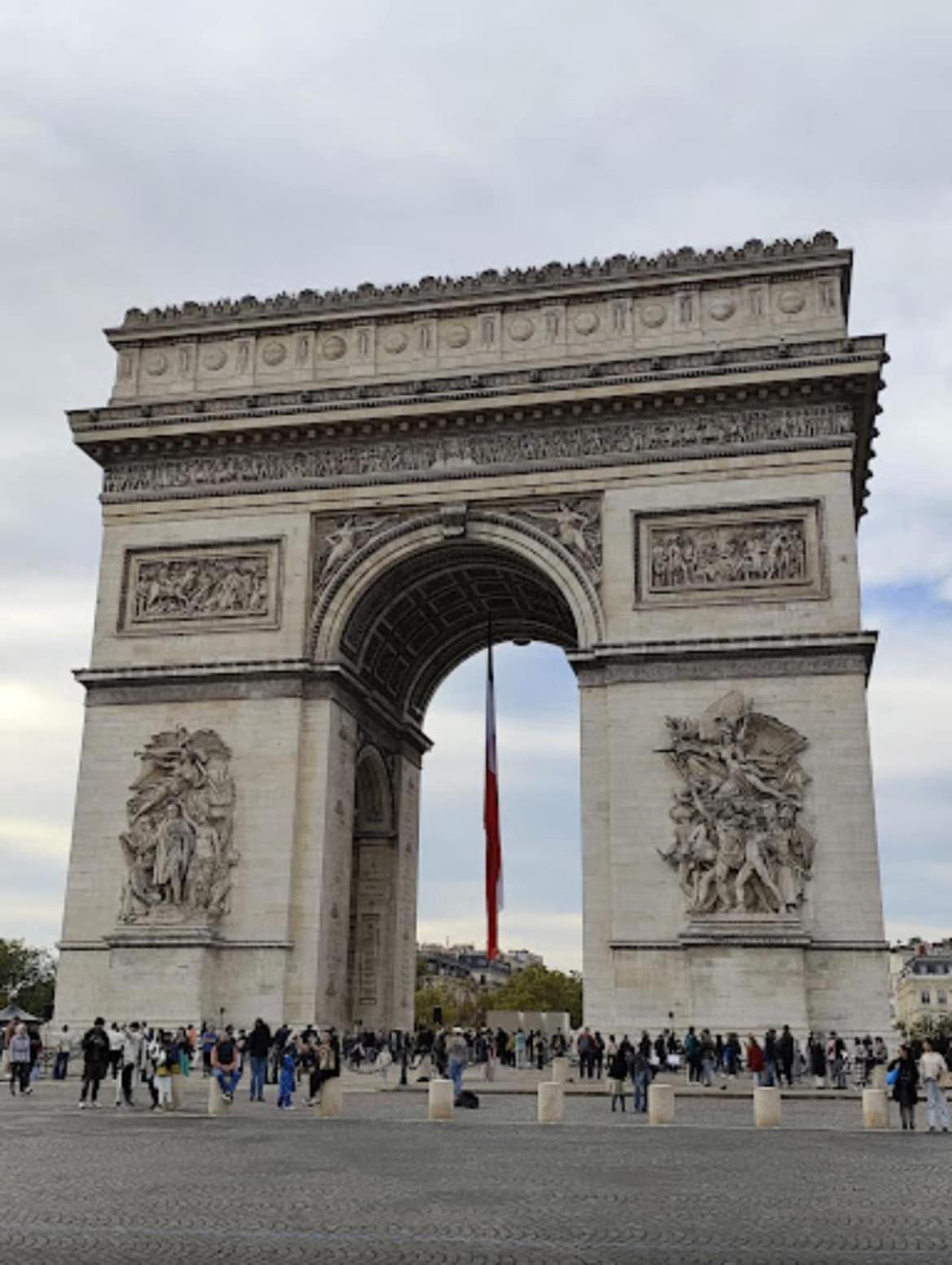 Apartment View Of Eiffel Tower 16th Arrondissement Trocadero With Terrasse Paris