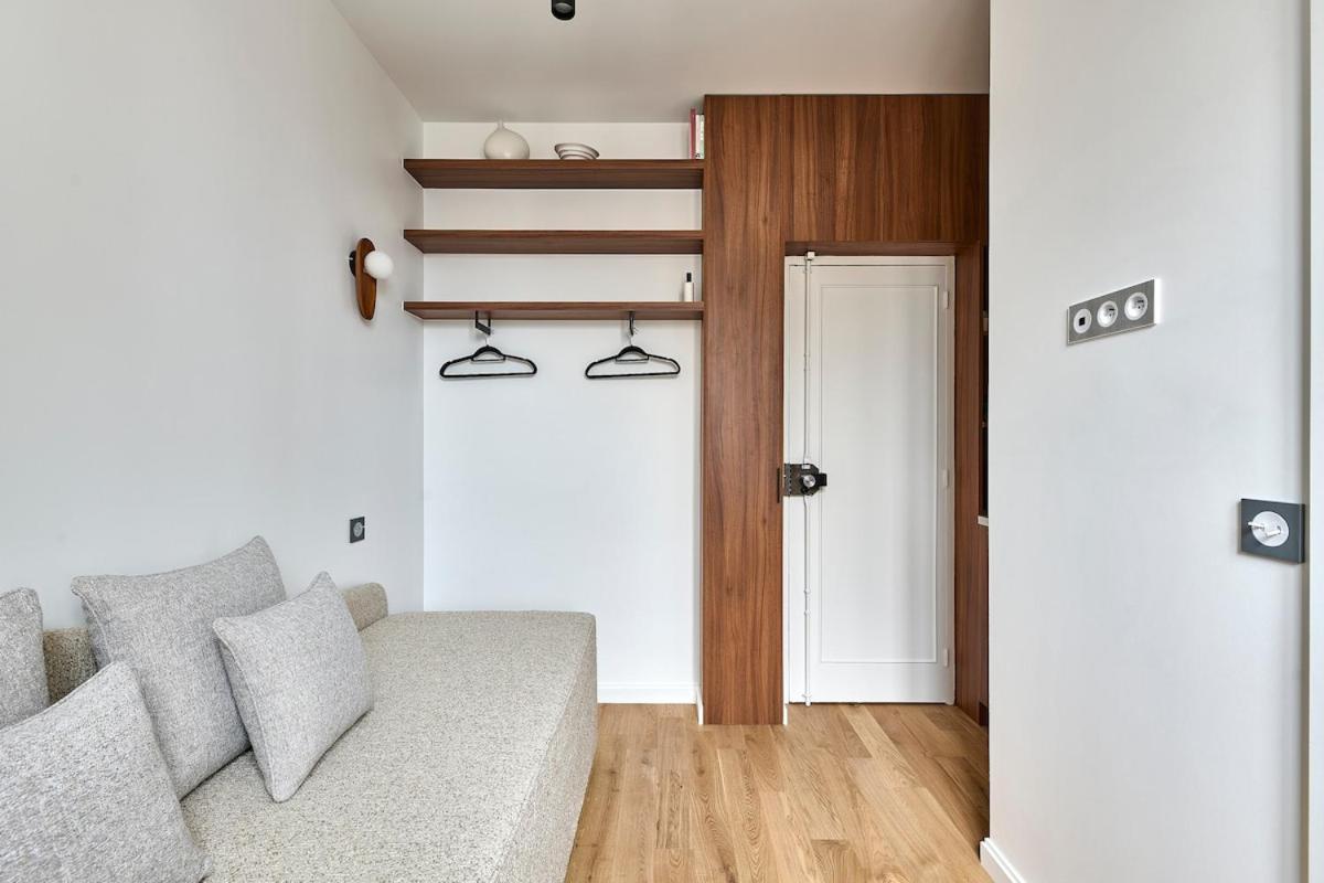 Lively & Trendy Neighborhood Metro L11 Appartement *
