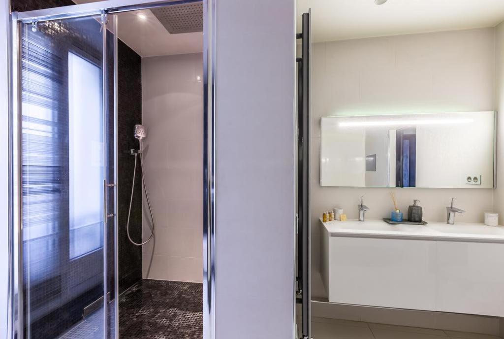 Apartment Elegant 3br Champs-elysees & Arc De Triomphe Paris