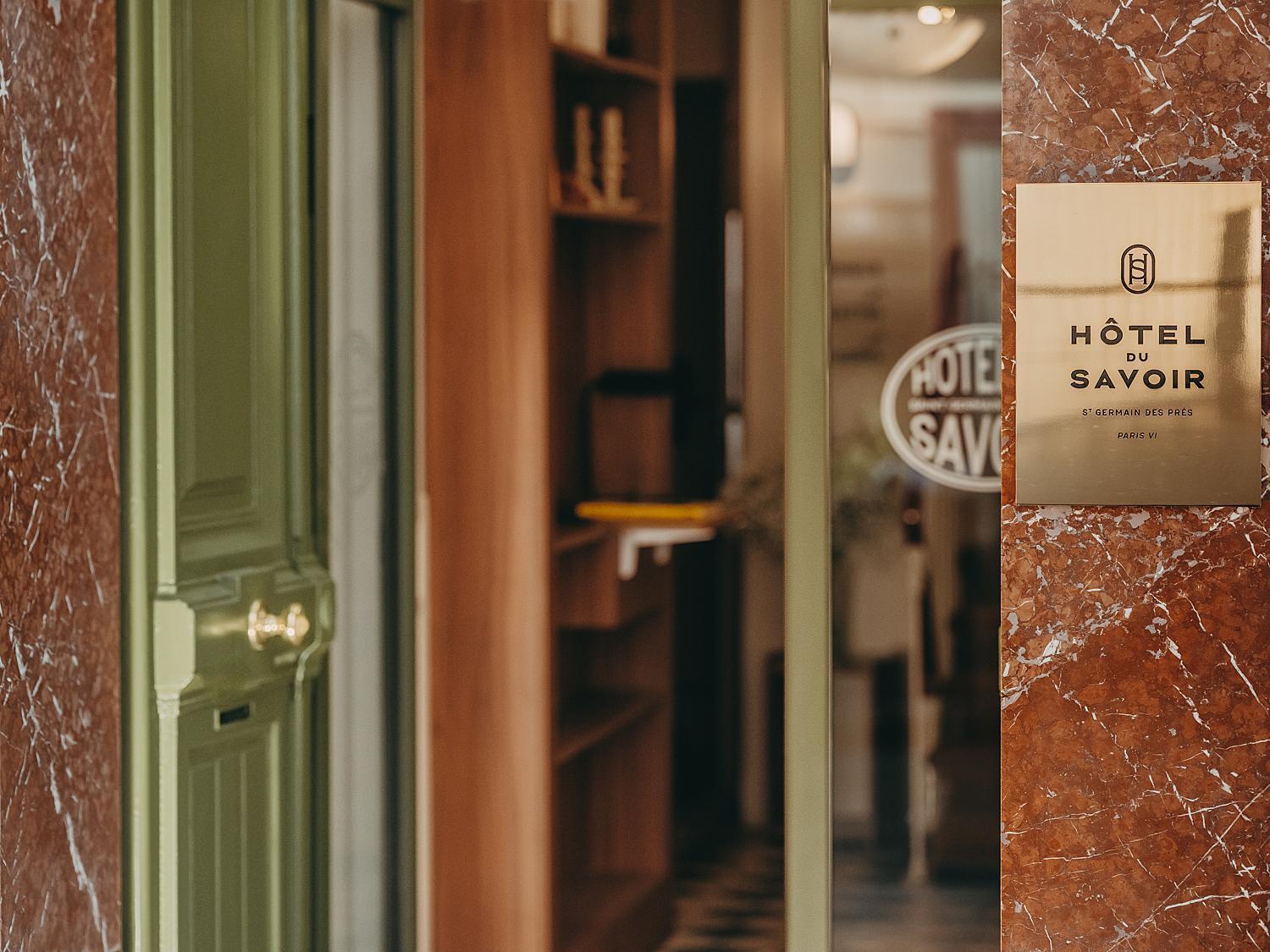 Du Savoir Hotel Paris