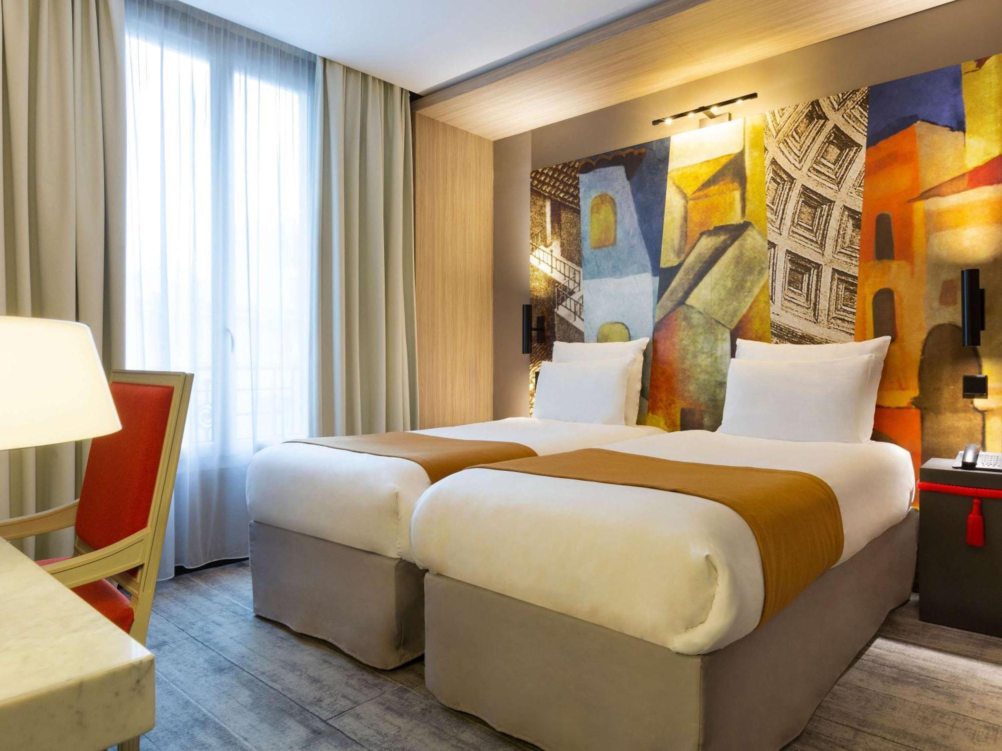 Mercure Alésia Hotel 4*