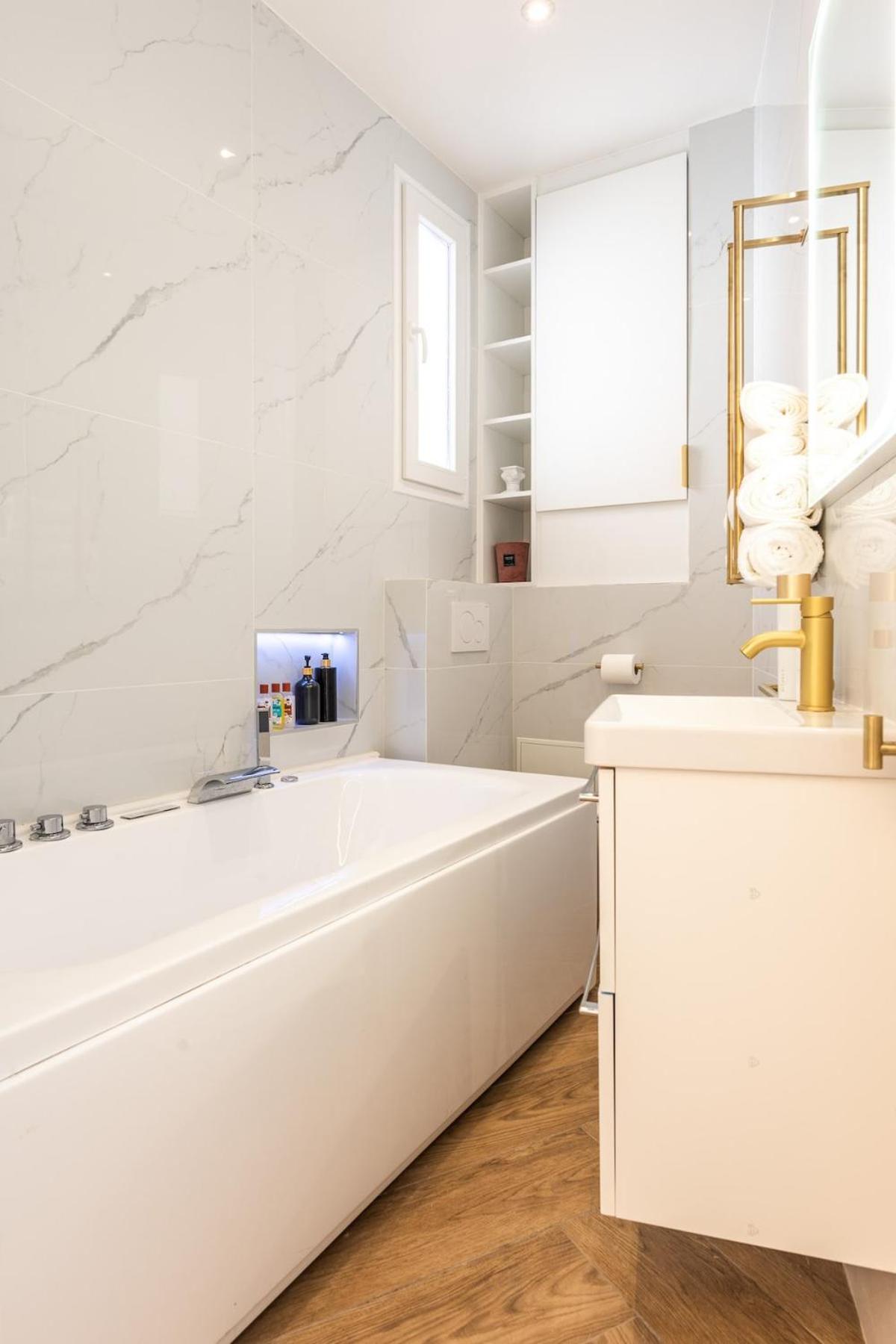 Raffine Avec Jacuzzi Et Ac - 6p * Paris