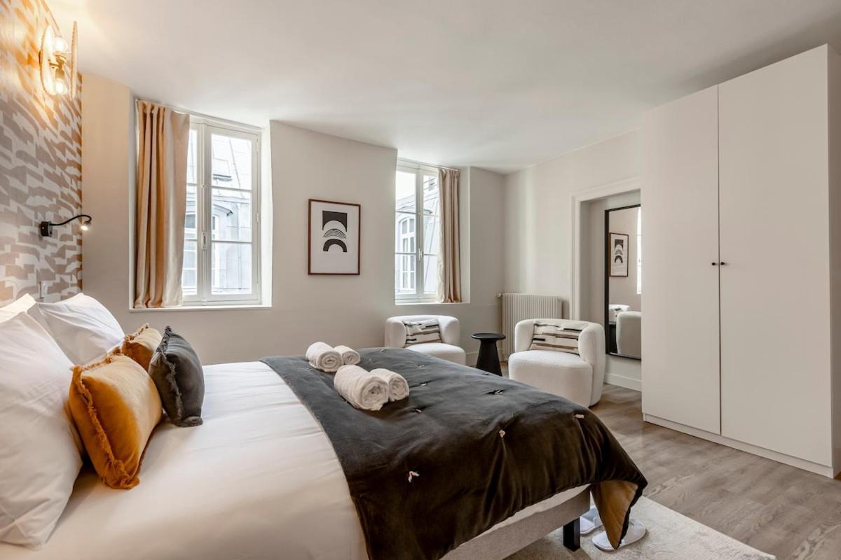 Appartement 43#opera # Grand Boulevards # 4bedrooms # 02 # Ac