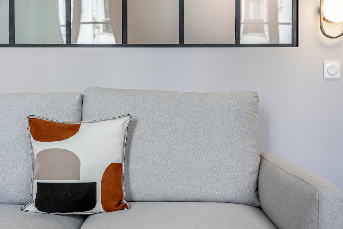 43#opera # Grand Boulevards # 4bedrooms # 02 # Ac Appartement Paris