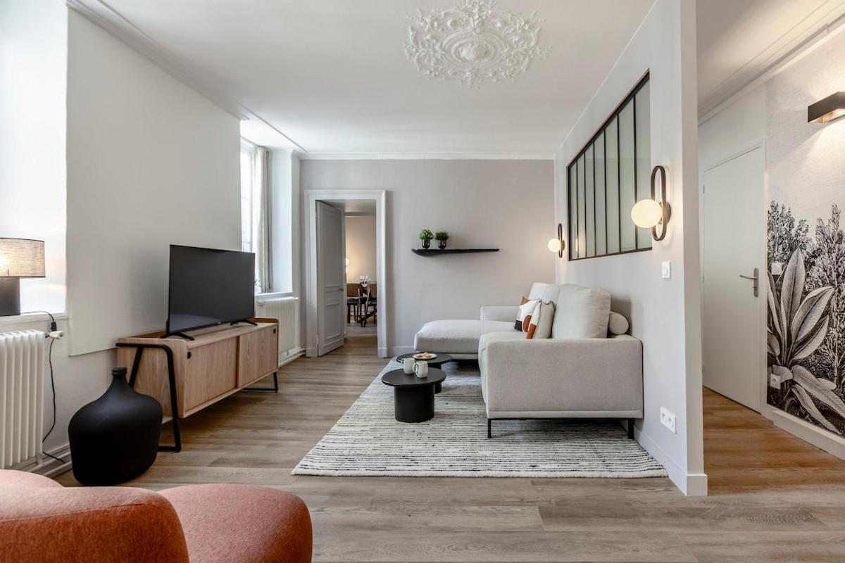 Appartement 43#opera # Grand Boulevards # 4bedrooms # 02 # Ac *