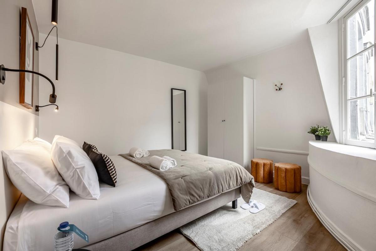 Appartement 43#opera # Grand Boulevards # 4bedrooms # 02 # Ac