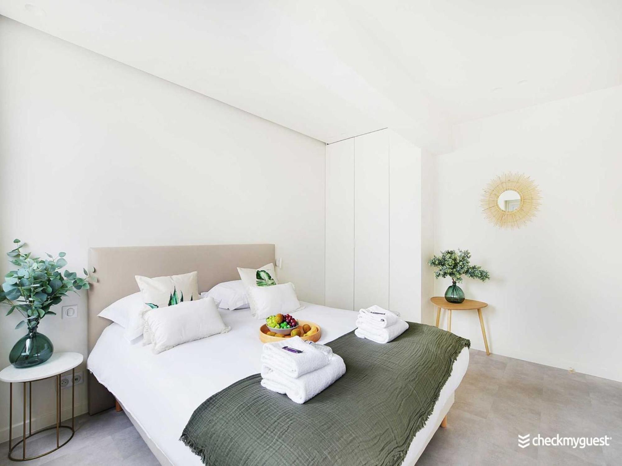 Elegant - 2br 6p - Faubourg-du-roule