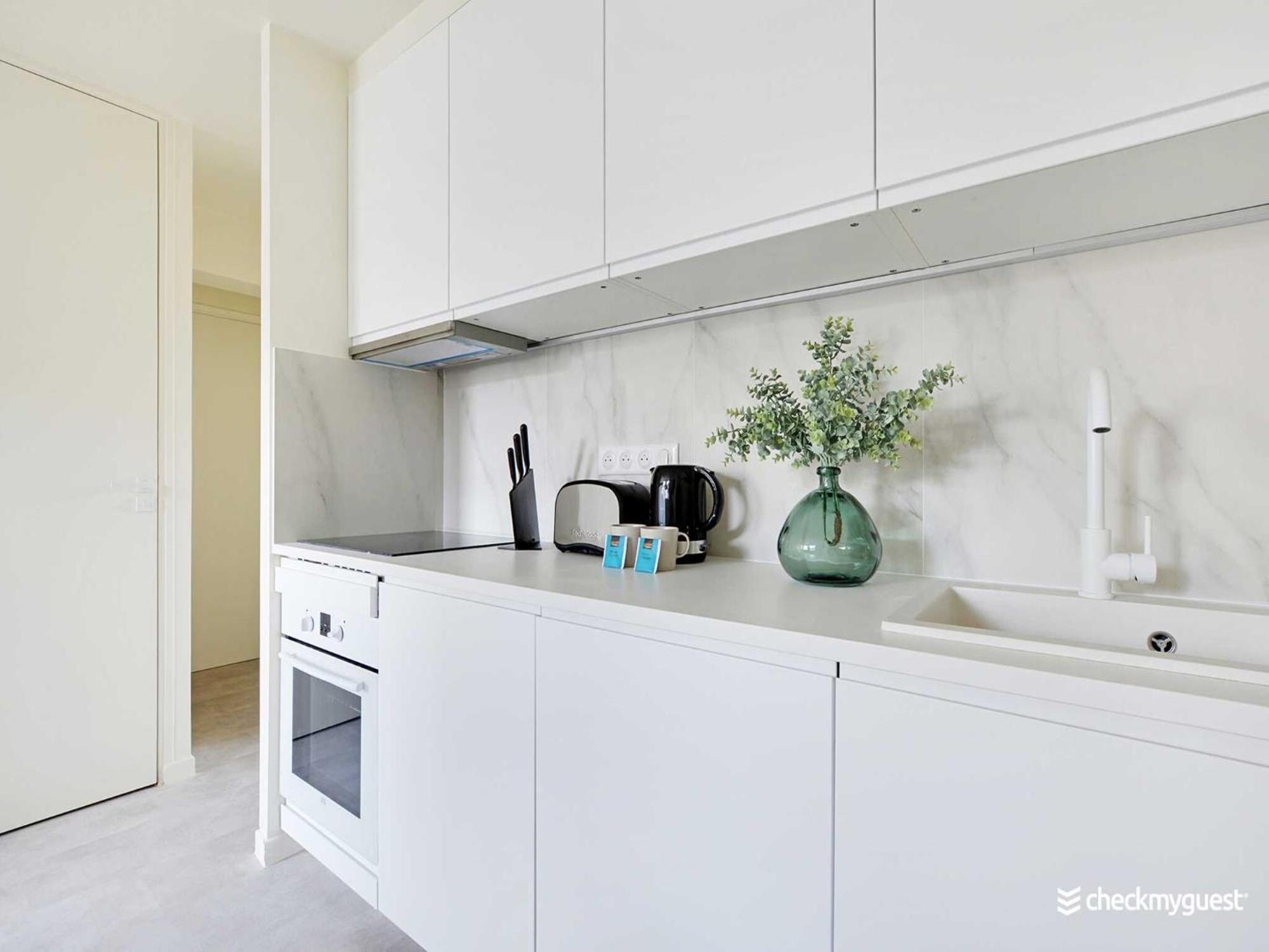 Charming - 1br 4p - Faubourg-du-roule * Paris