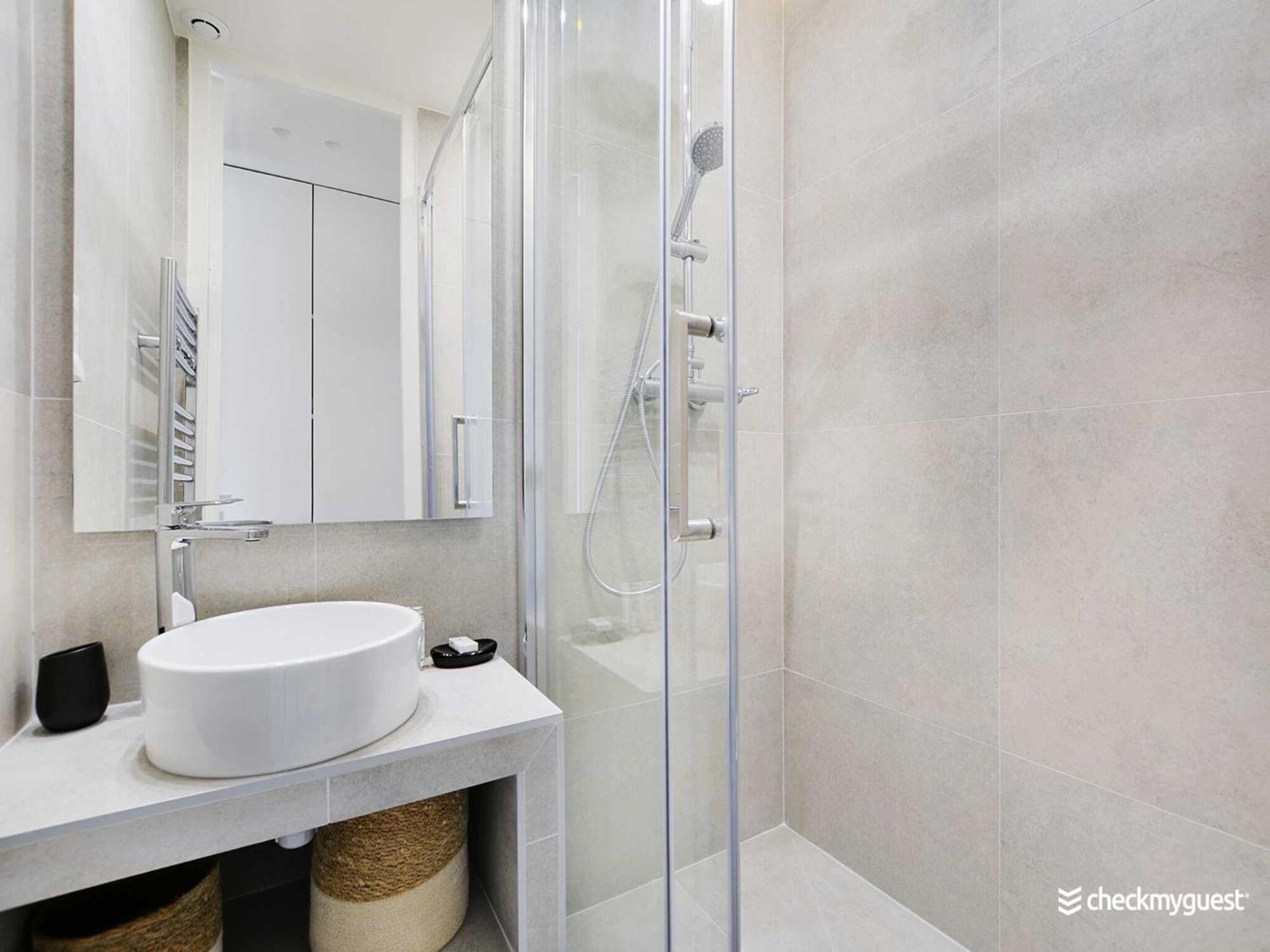 Charming - 1br 4p - Faubourg-du-roule Paris