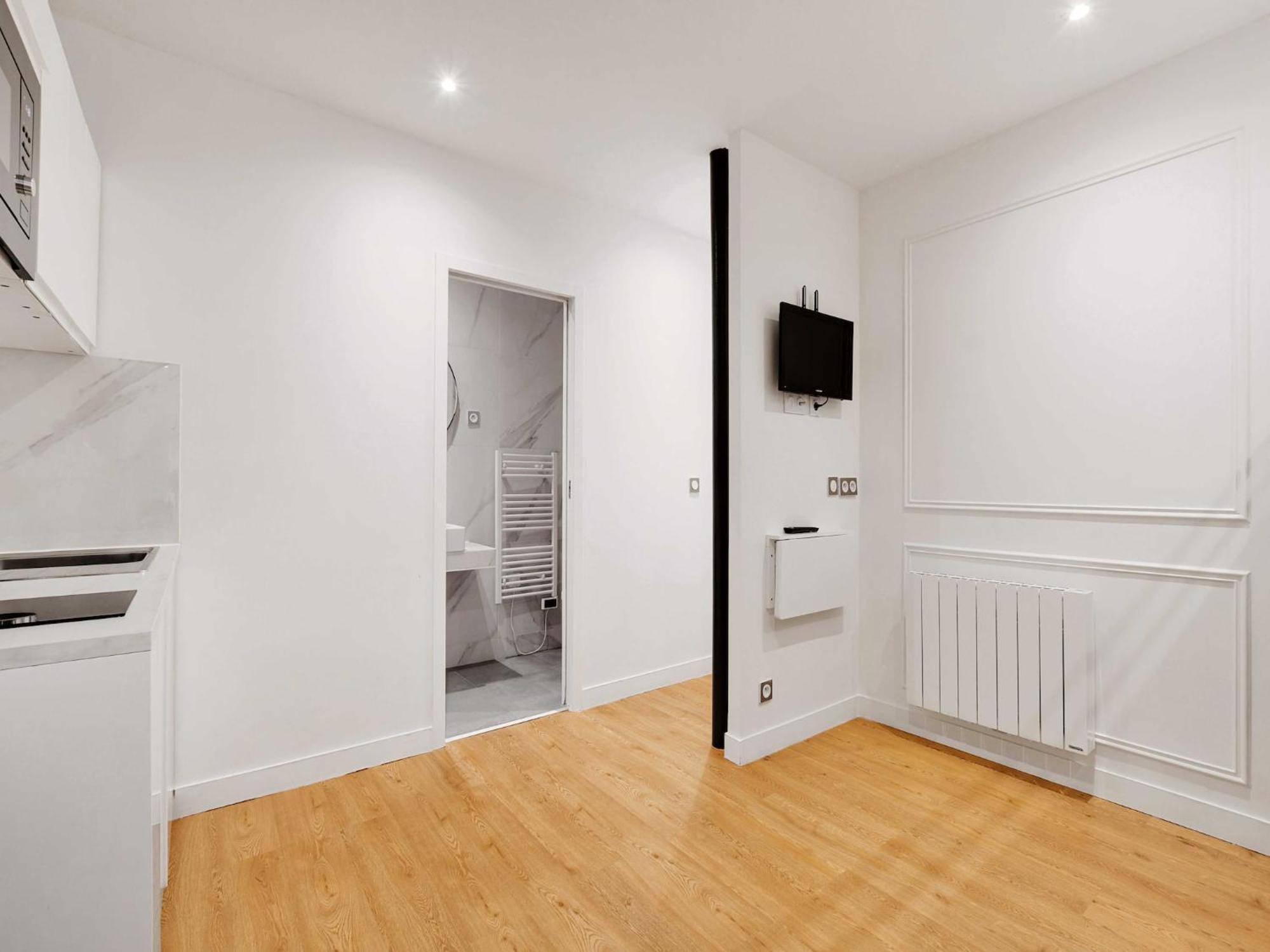 Comfortable - 1br 4p - Republique