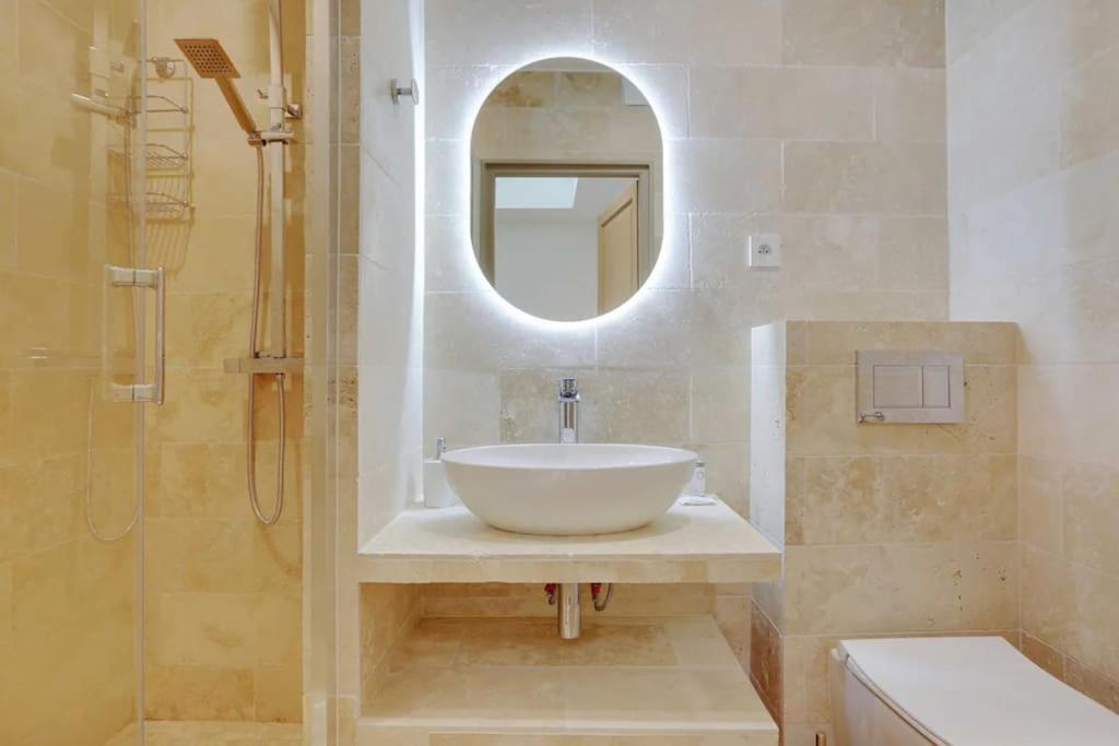 Apartment J Wonderful Flat In Le Marais *