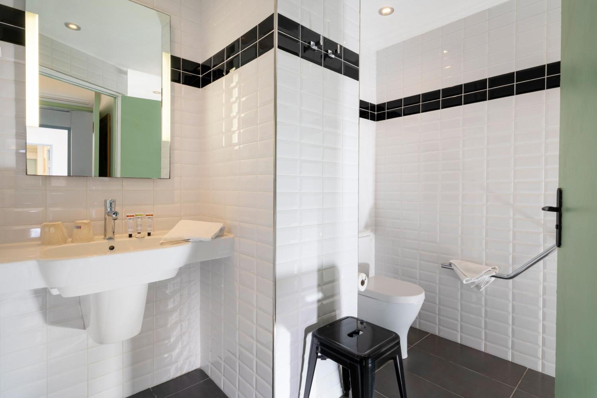 Wyld Saint Germain Hotel 3*